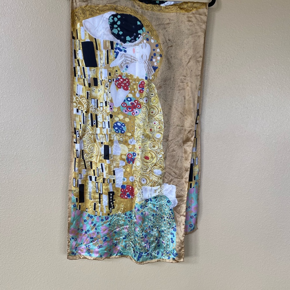 Henry Mattes the kiss silk scarf